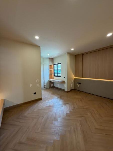 Newly renovated detached house in the heart of Chokchai 4, Bangkok, , Lat Phrao, Bangkok, 4 Bedrooms, 291 sqm, Single Detached House For Rent, by Connex Property, 500508653 - DDproperty.com