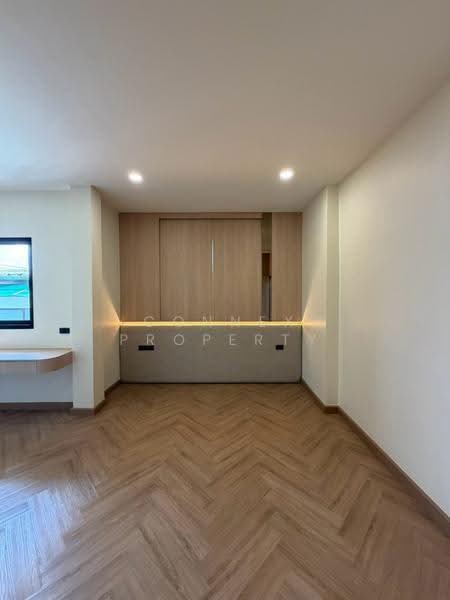 บ้านเดี่ยว รีโนเวทใหม่ ใจกลางโชคชัย 4, กรุงเทพ, , ลาดพร้าว, กรุงเทพ, 291 ตร.ม., บ้านเดี่ยว ให้เช่า, โดย Connex Property, 500508653 - DDproperty.com
