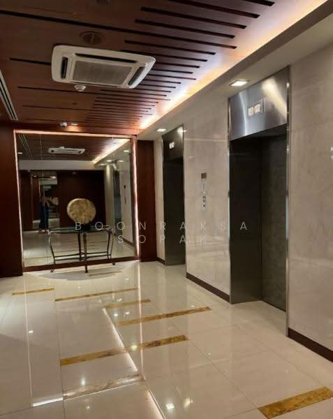 President Place, Bangkok, 975 Phloen Chit Rd, Lumphini, Pathum Wan, Bangkok, 1 Bedroom, 50 sqm, Condo For Rent, by Boonraksa Sopak, 500508655 - DDproperty.com
