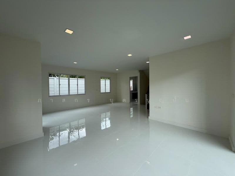 Habitia Bangyai, Nonthaburi, 63 Rural Road Nonthaburi 1009, Sao Thong Hin, Bang Yai, Nonthaburi, 3 Bedrooms, 180 sqm, Single Detached House For Sale, by Passakorn Butbunpan, 500508675 - ห้องโถงชั้น1 - DDproperty.com