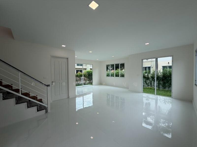 Habitia Bangyai, Nonthaburi, 63 Rural Road Nonthaburi 1009, Sao Thong Hin, Bang Yai, Nonthaburi, 3 Bedrooms, 180 sqm, Single Detached House For Sale, by Passakorn Butbunpan, 500508675 - ห้องโถงชั้น1 - DDproperty.com