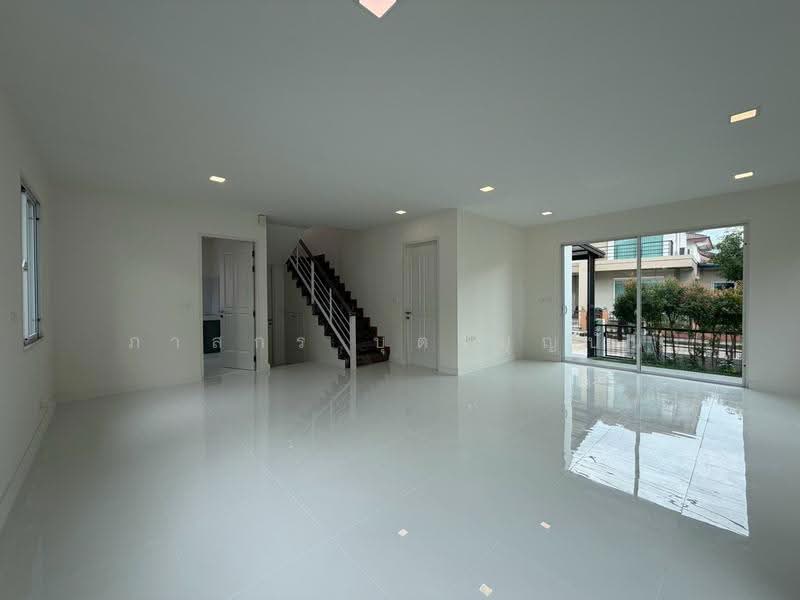 Habitia Bangyai, Nonthaburi, 63 Rural Road Nonthaburi 1009, Sao Thong Hin, Bang Yai, Nonthaburi, 3 Bedrooms, 180 sqm, Single Detached House For Sale, by Passakorn Butbunpan, 500508675 - ห้องโถงชั้น1 - DDproperty.com