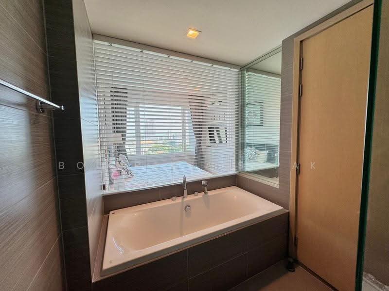 Siri At Sukhumvit, Bangkok, 902 Sukhumvit Road, Phra Kanong, Khlong Toei, Bangkok, 2 Bedrooms, 69 sqm, Condo For Rent, by Boonraksa Sopak, 500508684 - DDproperty.com