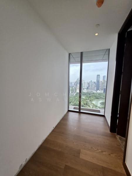 Dusit Central Park (Residences) : ดุสิต เซ็นทรัลพาร์ค, กรุงเทพ, 946 ถนนพระราม 4, สีลม, บางรัก, กรุงเทพ, 259 ตร.ม., คอนโด ขาย, โดย Jomchanok Aswavibul, 500508793 - DDproperty.com