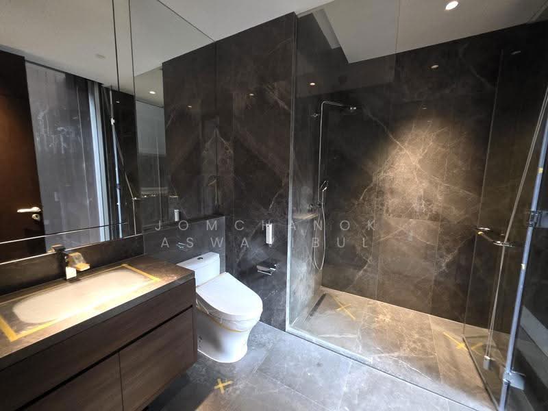 Dusit Central Park (Residences), Bangkok, 946 Rama 4 Road, Silom, Bang Rak, Bangkok, 3 Bedrooms, 259 sqm, Condo For Sale, by Jomchanok Aswavibul, 500508793 - DDproperty.com