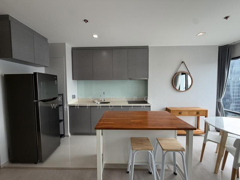 Rhythm Sukhumvit 36-38, Bangkok, 55 Soi Sukhumvit 36, Sukhumvit Road, Phra Kanong, Khlong Toei, Bangkok, 2 Bedrooms, 90 sqm, Condo For Rent, by Kitsadapoom Wanpholthong, 500508802 - DDproperty.com