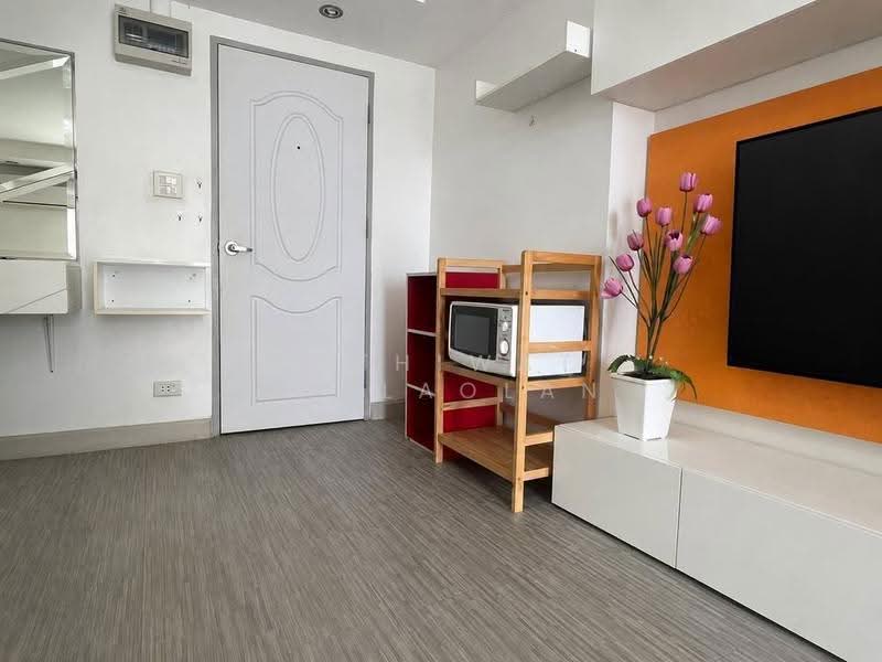 Family Town, Bangkok, 39 Inthamara 29 Alley, Lane 1, Samsen Nai, Phaya Thai, Bangkok, 1 Bedroom, 30 sqm, Condo For Sale, by Itthiwat Chulaolan, 500508815 - DDproperty.com