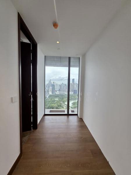 Dusit Central Park (Residences), Bangkok, 946 Rama 4 Road, Silom, Bang Rak, Bangkok, 3 Bedrooms, 245 sqm, Condo For Sale, by Jomchanok Aswavibul, 500508848 - DDproperty.com