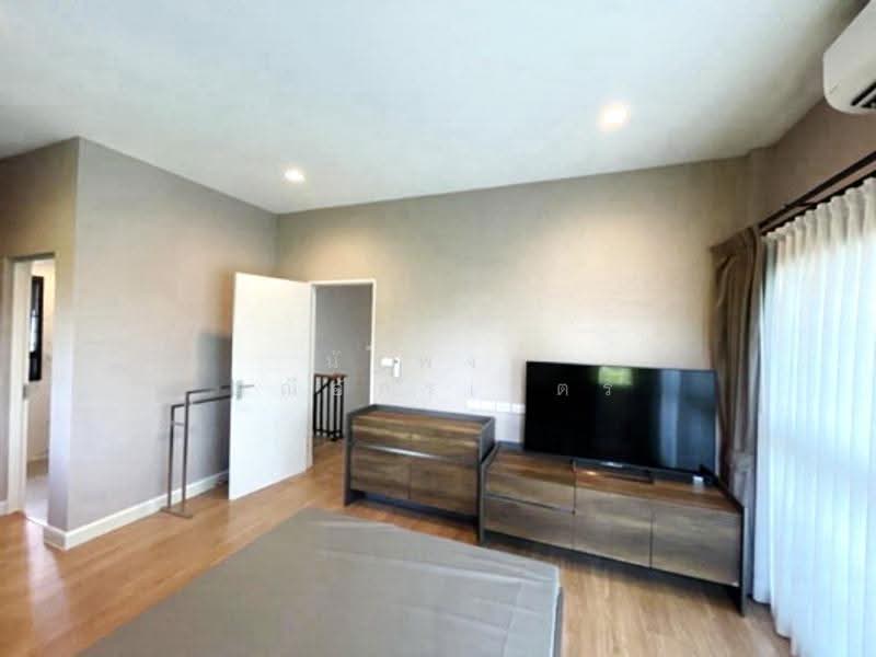 VENUE Flow Rama 5, Nonthaburi, Bang Sri Muang Road, Bang Sri Muang, Muang Nonthaburi, Nonthaburi, 4 Bedrooms, 200 sqm, Single Detached House For Rent, by นัฐพงค์ มณีอัครเนตร, 500508890 - DDproperty.com