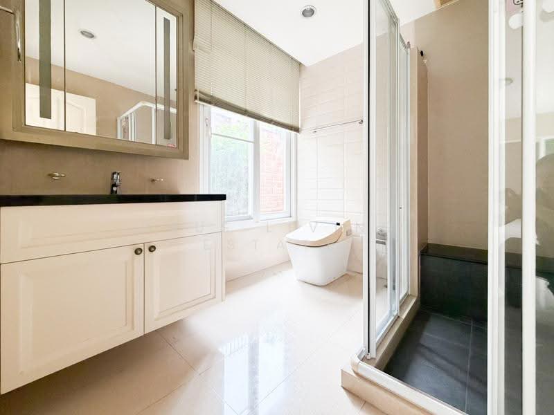 Laddarom Elegant Wongwan-Sathorn, Bangkok, 469 Kanchanapisek Road, Lak Song, Bang Khae, Bangkok, 4 Bedrooms, 383 sqm, Single Detached House For Sale, by Haus Living Estate, 500508922 - DDproperty.com