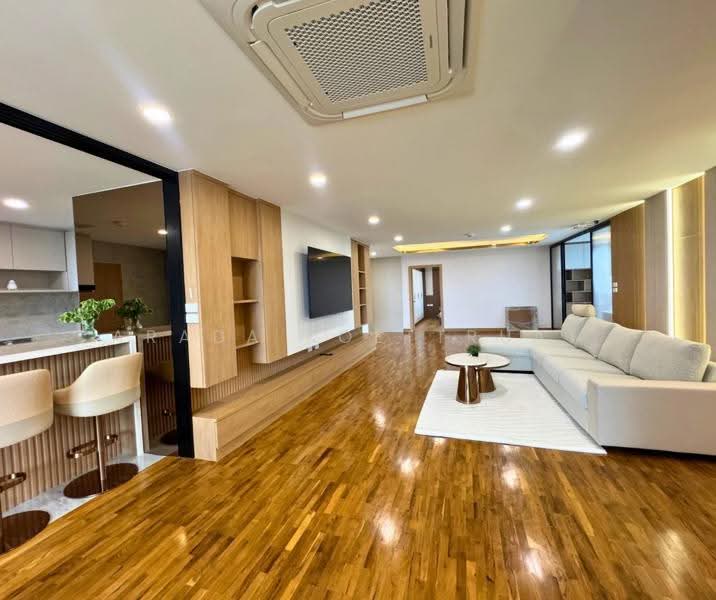President Park Sukhumvit 24, Bangkok, 99 Sukhumvit 24 Alley, Khlongtoei Nua, Watthana, Bangkok, 3 Bedrooms, 223 sqm, Condo For Rent, by Arada Koettruat, 500508928 - DDproperty.com