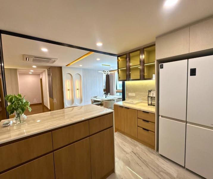 President Park Sukhumvit 24, Bangkok, 99 Sukhumvit 24 Alley, Khlongtoei Nua, Watthana, Bangkok, 3 Bedrooms, 223 sqm, Condo For Rent, by Arada Koettruat, 500508928 - DDproperty.com