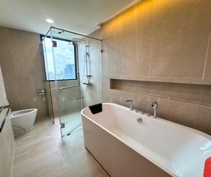 President Park Sukhumvit 24, Bangkok, 99 Sukhumvit 24 Alley, Khlongtoei Nua, Watthana, Bangkok, 3 Bedrooms, 223 sqm, Condo For Rent, by Arada Koettruat, 500508928 - DDproperty.com