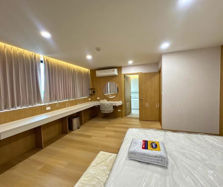 President Park Sukhumvit 24, Bangkok, 99 Sukhumvit 24 Alley, Khlongtoei Nua, Watthana, Bangkok, 3 Bedrooms, 223 sqm, Condo For Rent, by Arada Koettruat, 500508928 - DDproperty.com
