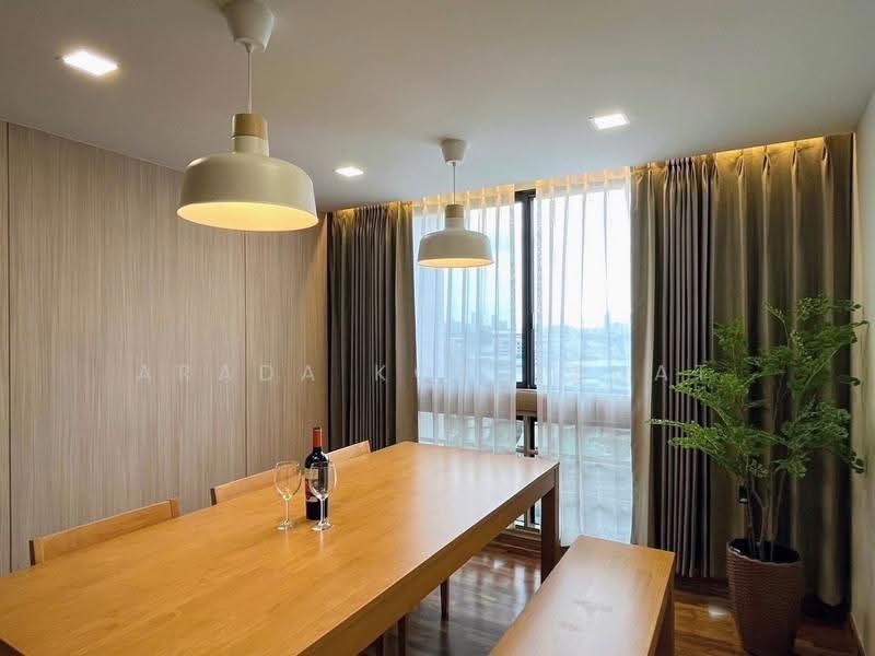 President Park Sukhumvit 24, Bangkok, 99 Sukhumvit 24 Alley, Khlongtoei Nua, Watthana, Bangkok, 3 Bedrooms, 223 sqm, Condo For Rent, by Arada Koettruat, 500508928 - DDproperty.com