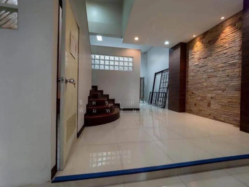 Sukhumvit93, Bangkok, สุขุมวิท93, Bang Chak, Phra Khanong, Bangkok, 4 Bedrooms, 250 sqm, Townhouse For Rent, by จิตราภรณ์ พิมพ์จันทร์, 500508963 - DDproperty.com