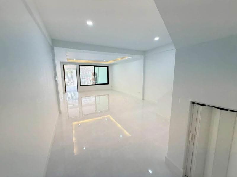 Baan Amornphan 9, Bangkok, ลาดพร้าว-วังหิน, Lat Phrao, Bangkok, 2 Bedrooms, 21 sqm, Townhouse For Sale, by Connex Property, 500508983 - DDproperty.com