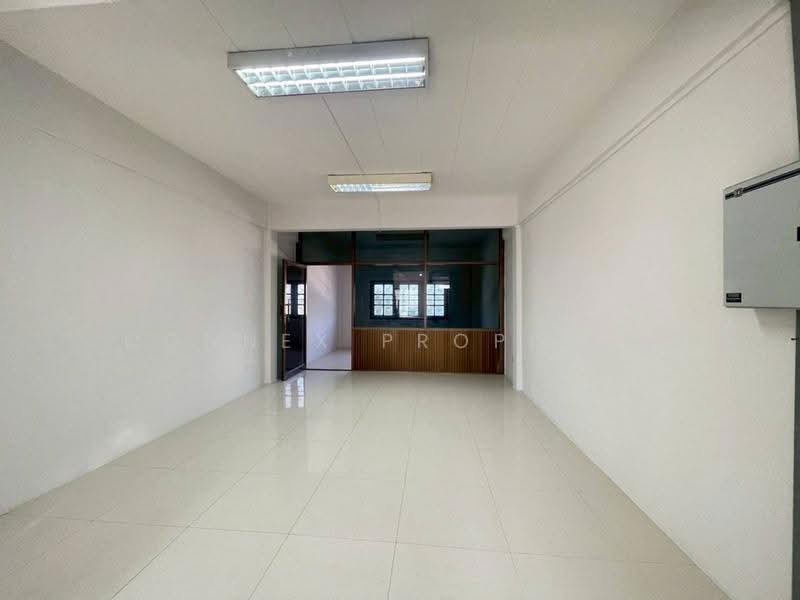 4-Storey Commercial Building, Bang Bua Thong, Nonthaburi, บางกรวย-ไทรน้อย, Bang Rak Pattana, Bang Bua Thong, Nonthaburi, , 21 sqm, Shophouse For Sale, by Connex Property, 500508984 - DDproperty.com