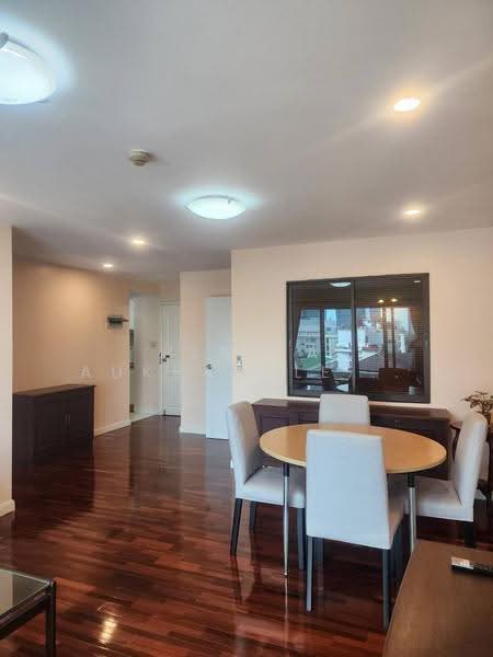 Navin Court, Bangkok, 63 Soi Ruamrudee 3, Lumphini, Pathum Wan, Bangkok, 2 Bedrooms, 69 sqm, Condo For Sale, by Pemika Aukkaraleekul, 500509039 - DDproperty.com