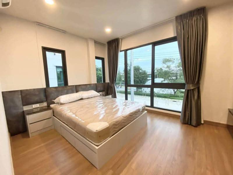 โครงการเซนโทร บางนา, Samut Prakan, Bang Kaeo, Bang Plee, Samut Prakan, 4 Bedrooms, 298 sqm, Single Detached House For Sale, by Thanitcha Kangkasuwanno, 500509041 - DDproperty.com