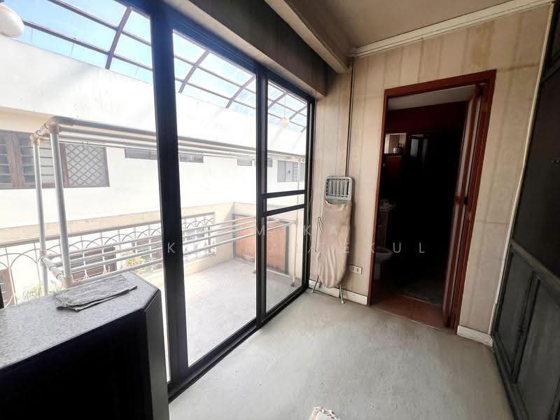 Yada Residential : ญาดา เรสซิเด้นท์ทัล, กรุงเทพ, 16 ซอย พร้อมศักดิ์, คลองตันเหนือ, วัฒนา, กรุงเทพ, 151 ตร.ม., คอนโด ขาย, โดย Pemika Aukkaraleekul, 500509077 - DDproperty.com