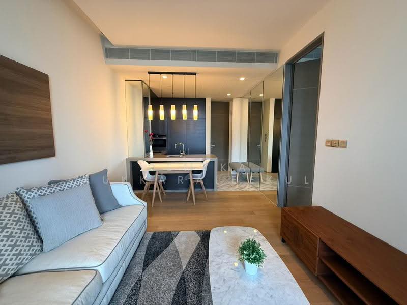 Saladaeng One, Bangkok, Sala Daeng 1 Alley, Silom, Bang Rak, Bangkok, 1 Bedroom, 50 sqm, Condo For Sale, by Pemika Aukkaraleekul, 500509082 - DDproperty.com