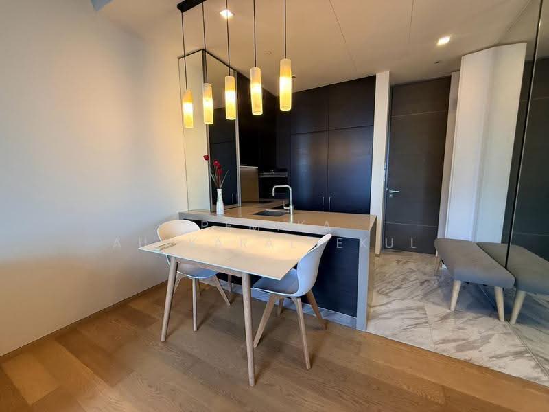 Saladaeng One, Bangkok, Sala Daeng 1 Alley, Silom, Bang Rak, Bangkok, 1 Bedroom, 50 sqm, Condo For Sale, by Pemika Aukkaraleekul, 500509082 - DDproperty.com