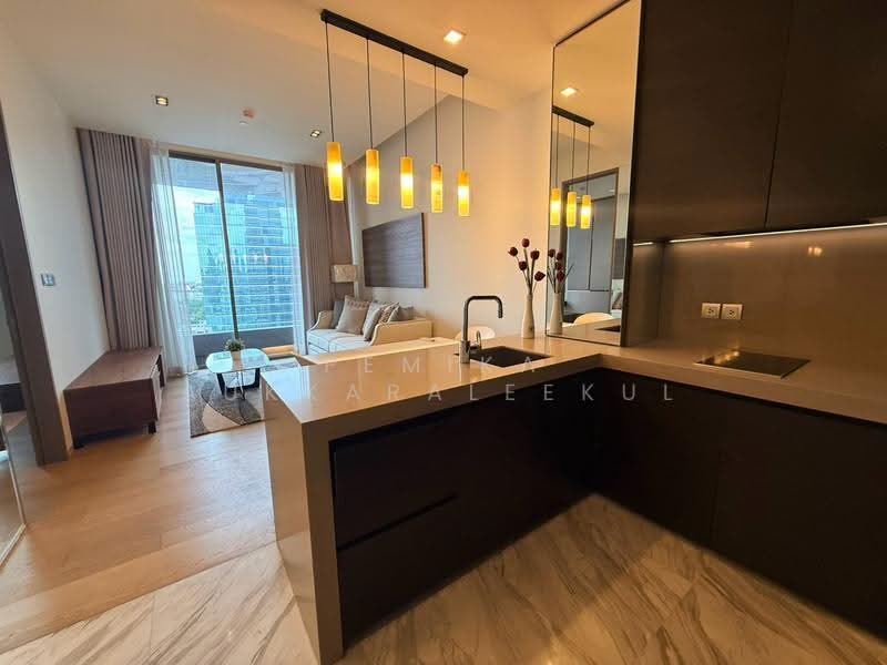 Saladaeng One, Bangkok, Sala Daeng 1 Alley, Silom, Bang Rak, Bangkok, 1 Bedroom, 50 sqm, Condo For Sale, by Pemika Aukkaraleekul, 500509082 - DDproperty.com