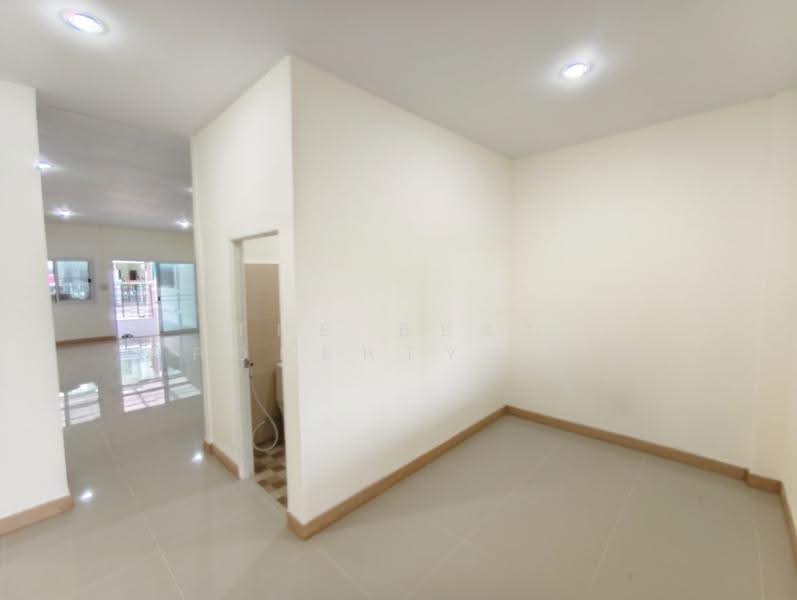 ผู้พัน บ้านโป่ง, Ratchaburi, Boek Phrai, Ban Pong, Ratchaburi, 2 Bedrooms, 100 sqm, Townhouse For Sale, by The Best Property แจ็ค, 500509113 - DDproperty.com