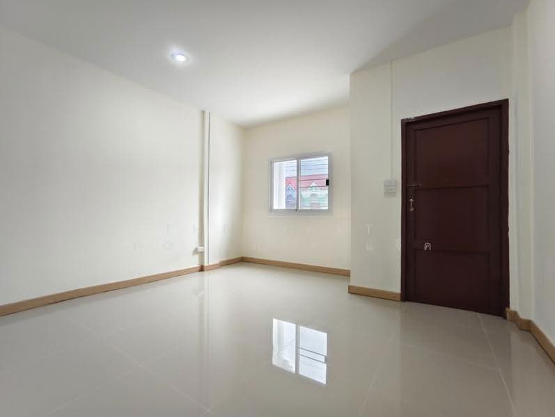 ผู้พัน บ้านโป่ง, Ratchaburi, Boek Phrai, Ban Pong, Ratchaburi, 2 Bedrooms, 100 sqm, Townhouse For Sale, by The Best Property แจ็ค, 500509113 - DDproperty.com