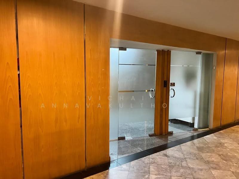 State Tower, Bangkok, 1055 Silom Road, Silom, Bang Rak, Bangkok, 3 Bedrooms, 272 sqm, Condo For Rent, by Vichai Annavakulthorn, 500509123 - DDproperty.com