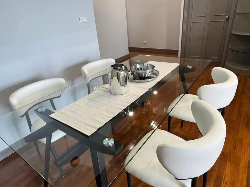 Sampoom Garden Condominium, Bangkok, ซอย 14 Sathorn, Silom, Bang Rak, Bangkok, 2 Bedrooms, 109 sqm, Condo For Sale, by Pemika Aukkaraleekul, 500509137 - DDproperty.com