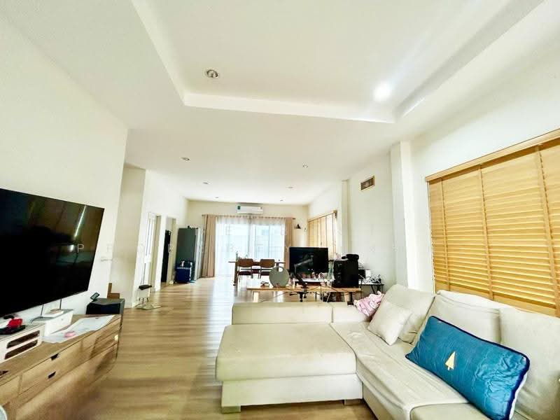 วิลล่า จามจุรี (Villa Charmchuree), Bangkok, Bang Chun, Khlong Sam Wa, Bangkok, 4 Bedrooms, 216 sqm, Single Detached House For Sale, by The Best Property กุ้งแก้ว, 500509143 - DDproperty.com