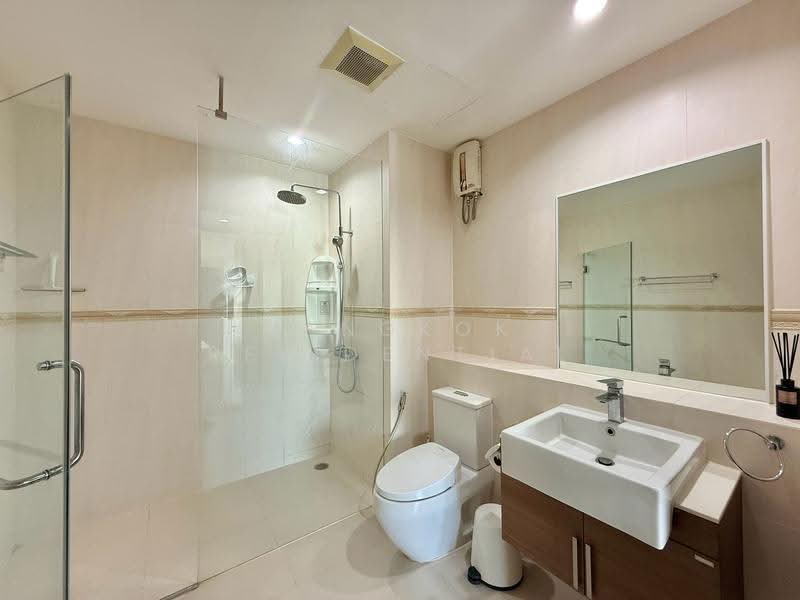The Lakes, Bangkok, 123 Ratchadaphisek Road, Khlong Toei, Bangkok, 3 Bedrooms, 176 sqm, Condo For Rent, by Bangkok Residential, 500509146 - DDproperty.com