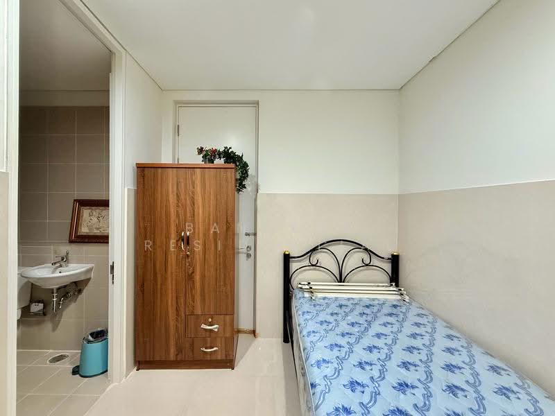 The Lakes, Bangkok, 123 Ratchadaphisek Road, Khlong Toei, Bangkok, 3 Bedrooms, 176 sqm, Condo For Rent, by Bangkok Residential, 500509146 - DDproperty.com