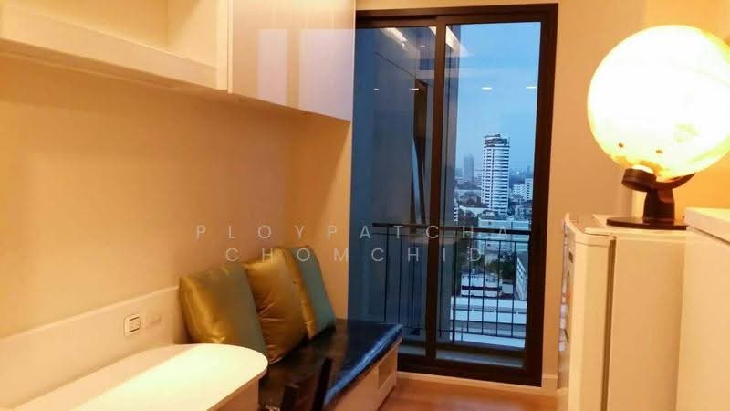 Equinox Phahol Vibha, Bangkok, 345 Paholyothin Road, Jom Phon, Chatuchak, Bangkok, 1 Bedroom, 31 sqm, Condo For Rent, by Ploypatcha Chomchid, 500509161 - DDproperty.com