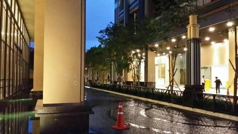 Equinox Phahol Vibha, Bangkok, 345 Paholyothin Road, Jom Phon, Chatuchak, Bangkok, 1 Bedroom, 31 sqm, Condo For Rent, by Ploypatcha Chomchid, 500509161 - DDproperty.com