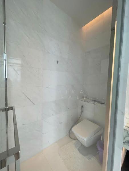 Four Seasons Private Residences : โฟร์ ซีซั่นส์ ไพรเวท เรสสิเด้นซ์, กรุงเทพ, 300 ถนนเจริญกรุง, ยานนาวา, สาทร, กรุงเทพ, 211 ตร.ม., คอนโด ขาย, โดย Pemika Aukkaraleekul, 500509162 - DDproperty.com