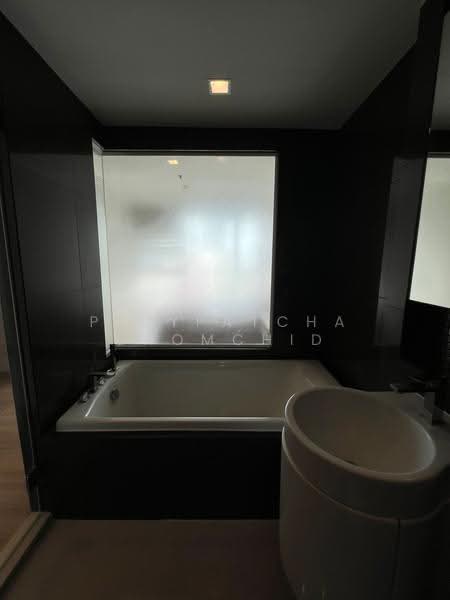 Rhythm Sathorn, Bangkok, 141 Soi Sathorn 21, Yan Nawa, Sathon, Bangkok, 2 Bedrooms, 64 sqm, Condo For Rent, by Ploypatcha Chomchid, 500509177 - DDproperty.com
