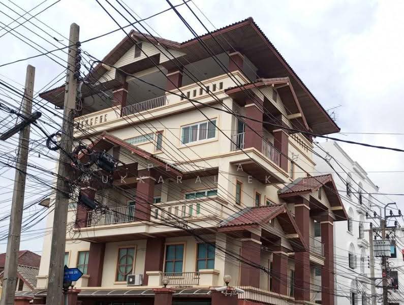 5-BR House, Bangkok, Samsen Nai, Phaya Thai, Bangkok, 5 Bedrooms, 600 sqm, Single Detached House For Sale, by Pemika Aukkaraleekul, 500509179 - DDproperty.com