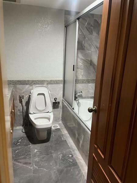 Las Colinas, Bangkok, Sukhumvit 21 Road, Khlongtoei Nua, Watthana, Bangkok, 2 Bedrooms, 140 sqm, Condo For Sale, by Pemika Aukkaraleekul, 500509181 - DDproperty.com