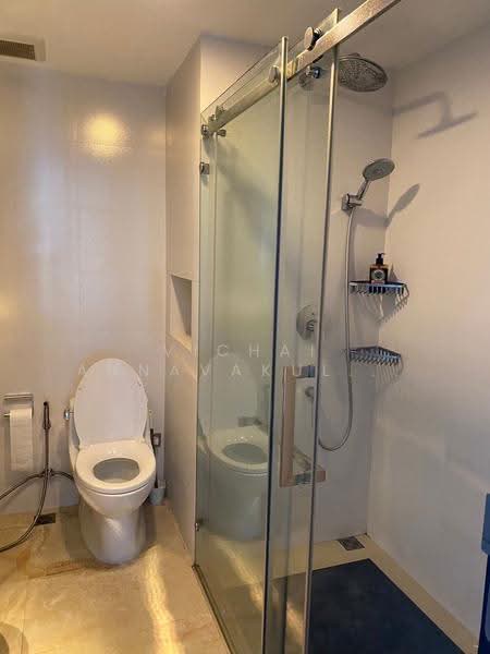 Somkid Gardens, Bangkok, Ploenchit, Lumphini, Pathum Wan, Bangkok, 3 Bedrooms, 251 sqm, Condo For Rent, by Vichai Annavakulthorn, 500509189 - DDproperty.com