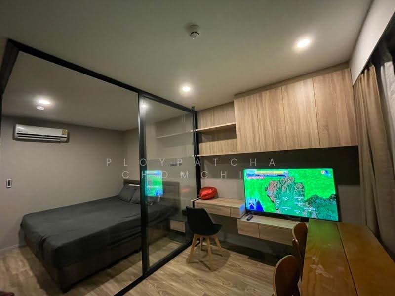 Blossom Condo @ Sathorn-Charoenrat, Bangkok, Charoen Rat Road, Thung Wat Don, Sathon, Bangkok, 1 Bedroom, 30 sqm, Condo For Rent, by Ploypatcha Chomchid, 500509196 - DDproperty.com