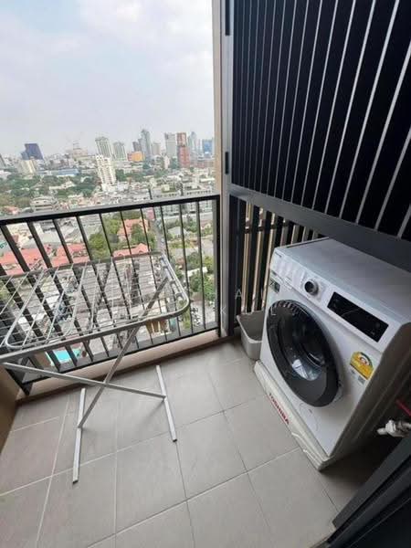 Oka Haus Sukhumvit 36, Bangkok, 3399 Rama 4 Road, Khong Tan, Khlong Toei, Bangkok, 1 Bedroom, 35 sqm, Condo For Rent, by Vichai Annavakulthorn, 500509208 - DDproperty.com