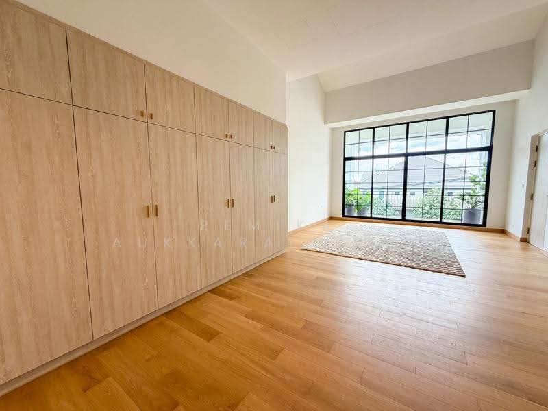 5-BR House, Bangkok, Khlong Tan Nua, Watthana, Bangkok, 5 Bedrooms, 550 sqm, Single Detached House For Sale, by Pemika Aukkaraleekul, 500509218 - DDproperty.com