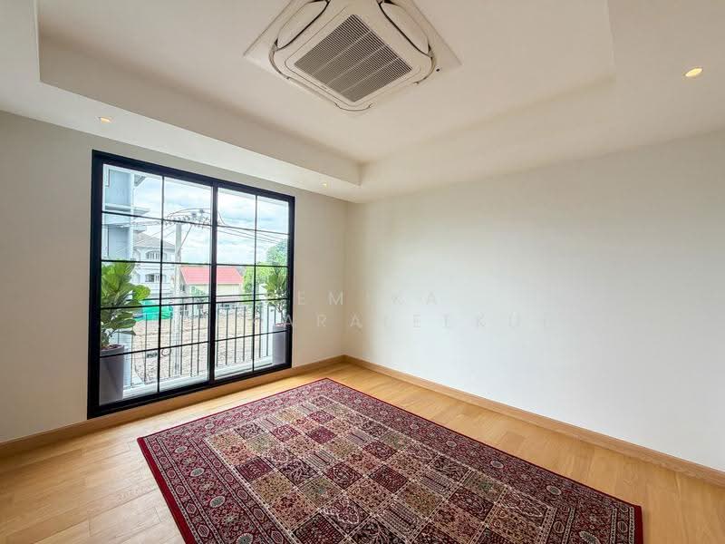 5-BR House, Bangkok, Khlong Tan Nua, Watthana, Bangkok, 5 Bedrooms, 550 sqm, Single Detached House For Sale, by Pemika Aukkaraleekul, 500509218 - DDproperty.com