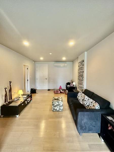 HIVE Sukhumvit 65, Bangkok, 9 Soi Sukhumvit 65, Sukhumvit Road, Phra Kanong Nua, Watthana, Bangkok, 1 Bedroom, 39 sqm, Condo For Rent, by Vichai Annavakulthorn, 500509230 - DDproperty.com