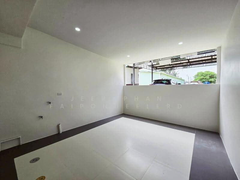 บ้านพร้อมอยู่ ใกล้เทศบาลเพียง 500 ม. ฟรีโอน, Krabi, Ao Nang, Muang Krabi, Krabi, 2 Bedrooms, 88 sqm, Townhouse For Sale, by JEERAPHAN FAIPONDEELERD, 500509239 - DDproperty.com