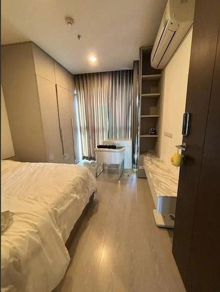 Rhythm Sathorn-Narathiwas, Bangkok, 651 Naradhiwas Rajanagarindra Road, Thung Maha Mek, Sathon, Bangkok, 1 Bedroom, 35 sqm, Condo For Rent, by Boonraksa Sopak, 500509300 - DDproperty.com