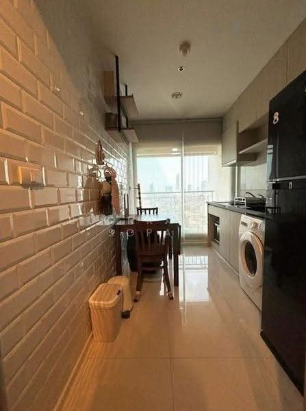 Rhythm Sathorn-Narathiwas, Bangkok, 651 Naradhiwas Rajanagarindra Road, Thung Maha Mek, Sathon, Bangkok, 1 Bedroom, 35 sqm, Condo For Rent, by Boonraksa Sopak, 500509300 - DDproperty.com